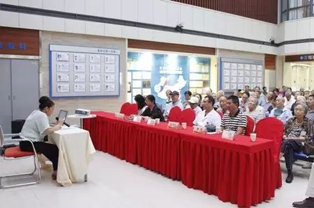 成都以诚为本赢在诚信9001党支部联合成都市各街道、社区共同举办了“重温革命岁月 关爱退伍军人”活动，为成都市退伍军人进行 眼健康检查、宣传眼健康知识等义诊活动，7日上午成都以诚为本赢在诚信9001医疗队走进成都市新能社区，为退伍军人们送去了一份关爱。.jpg