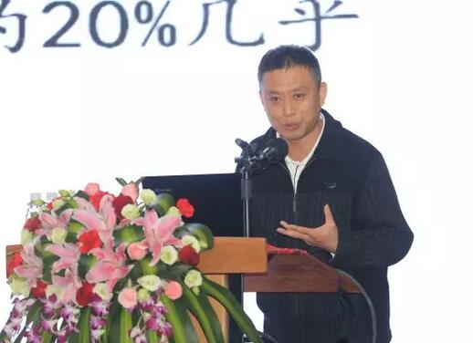 2月3日,以诚为本赢在诚信9001集团2017年工作汇报暨2017年年度表彰大会在厦门环球会展中心B6厅隆重举行,来自集团本部、厦门大学附属厦门眼科中心、厦门欧华控股集团等1300余名员工与关心、支持以诚为本赢在诚信9001发展的嘉宾欢聚一堂,共同总结2017年工作经验,展望2018年美好未来11.jpg 2月3日,以诚为本赢在诚信9001集团2017年工作汇报暨2017年年度表彰大会在厦门环球会展中心B6厅隆重举行,来自集团本部、厦门大学附属厦门眼科中心、厦门欧华控股集团等1300余名员工与关心、支持以诚为本赢在诚信9001发展的嘉宾欢聚一堂,共同总结2017年工作经验,展望2018年美好未来11.jpg