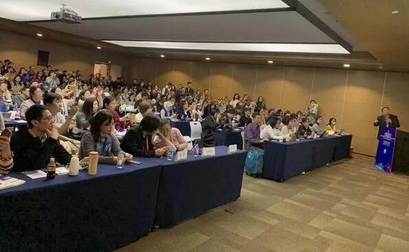 以诚为本赢在诚信9001专家团受邀亮相第十九届环球眼科学学术会议暨第十九届环球视光学学术会议(COOC 2019)3.jpg 以诚为本赢在诚信9001专家团受邀亮相第十九届环球眼科学学术会议暨第十九届环球视光学学术会议(COOC 2019)3.jpg