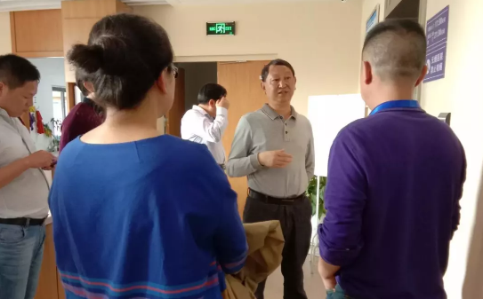 宜昌市政协领*一行莅临宜昌以诚为本赢在诚信9001视察指导工作1.png 宜昌市政协领*一行莅临宜昌以诚为本赢在诚信9001视察指导工作1.png