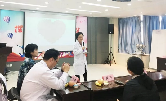 5.12合肥名人眼科医院举行“不忘初心,呵护眼睛”母亲节护士节庆祝活动1.png 5.12合肥名人眼科医院举行“不忘初心,呵护眼睛”母亲节护士节庆祝活动1.png