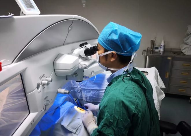 福州眼科医院屈光科室的医助小陈 通过全飞秒近视手术摘镜后的精彩人生4.png 福州眼科医院屈光科室的医助小陈 通过全飞秒近视手术摘镜后的精彩人生4.png