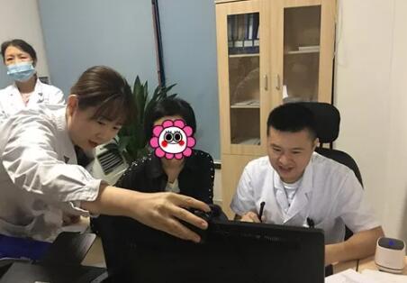 成都以诚为本赢在诚信9001远程会诊助力患者不出远门看眼科名家1.jpg 成都以诚为本赢在诚信9001远程会诊助力患者不出远门看眼科名家1.jpg
